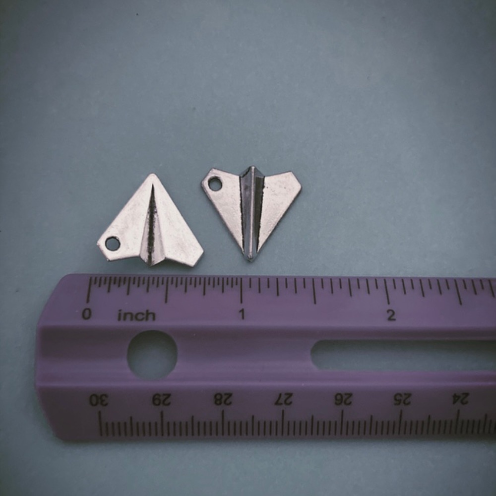 15pc Paper Airplane Charm - Silver - SOLD AS 15pc SET - NWT - Picture 2 of 2